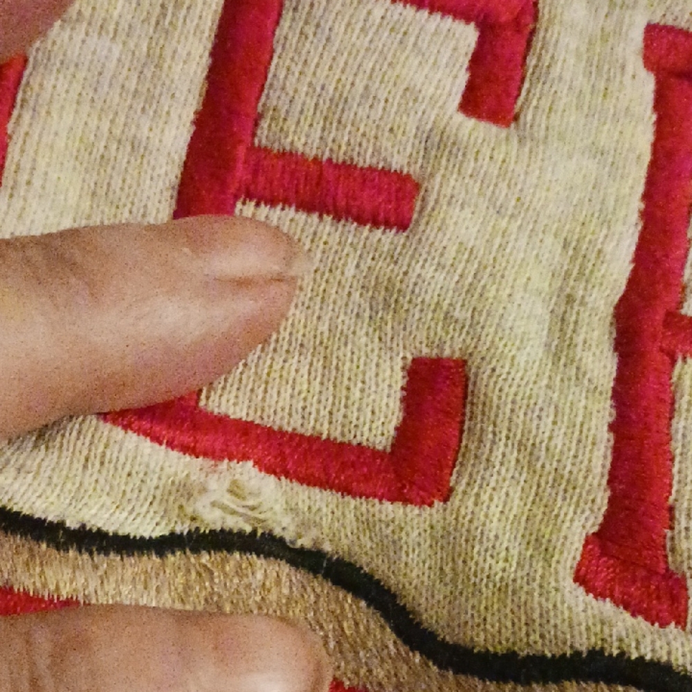 49ers White Sweatshirt with Red Accents - Picture 12 of 14